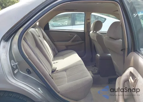 2000 Toyota Camry Le z USA, uszkodzony, nr VIN JT2BG22K8Y0410919